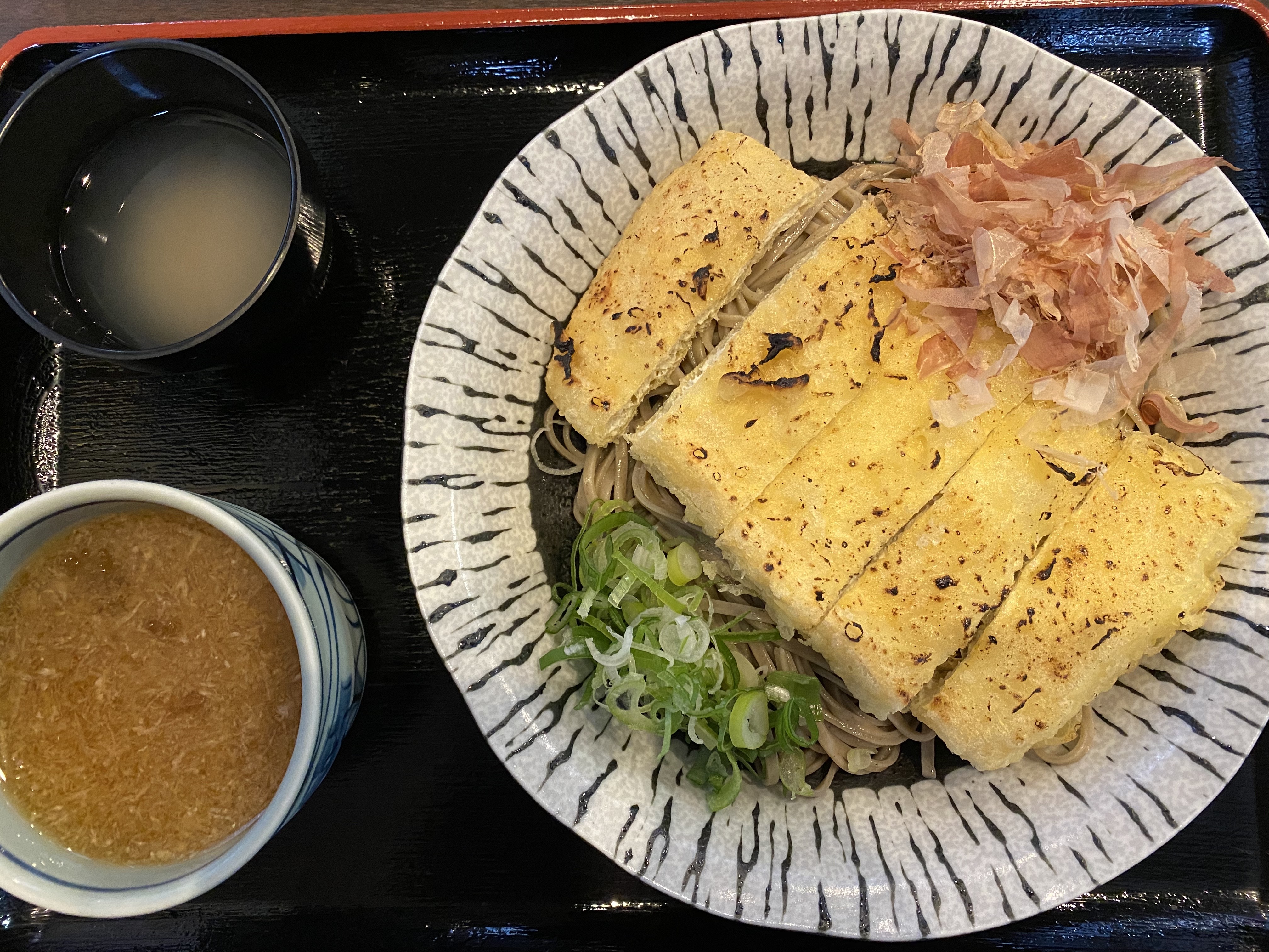 二男坊